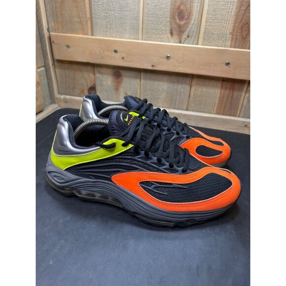 Nike Air Tuned Max Air Max Plus Sneakers Volt/Total Orange/Black Size 9